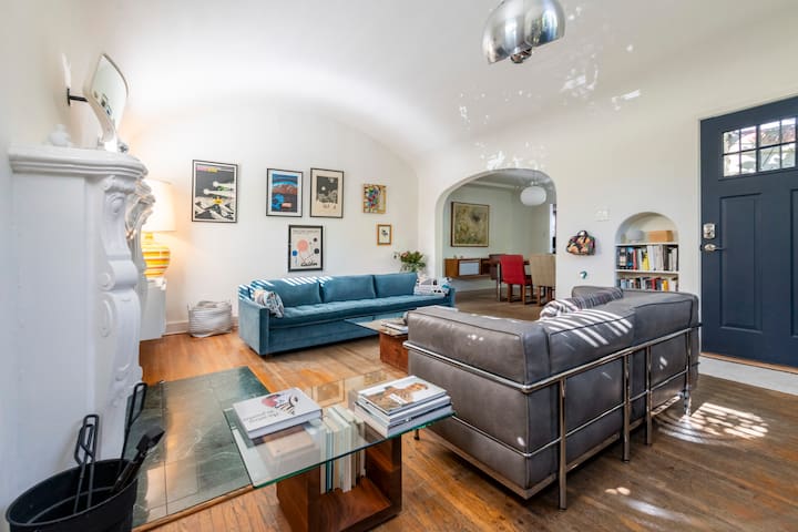 Relaxing Retreat in the Heart of Silverlake