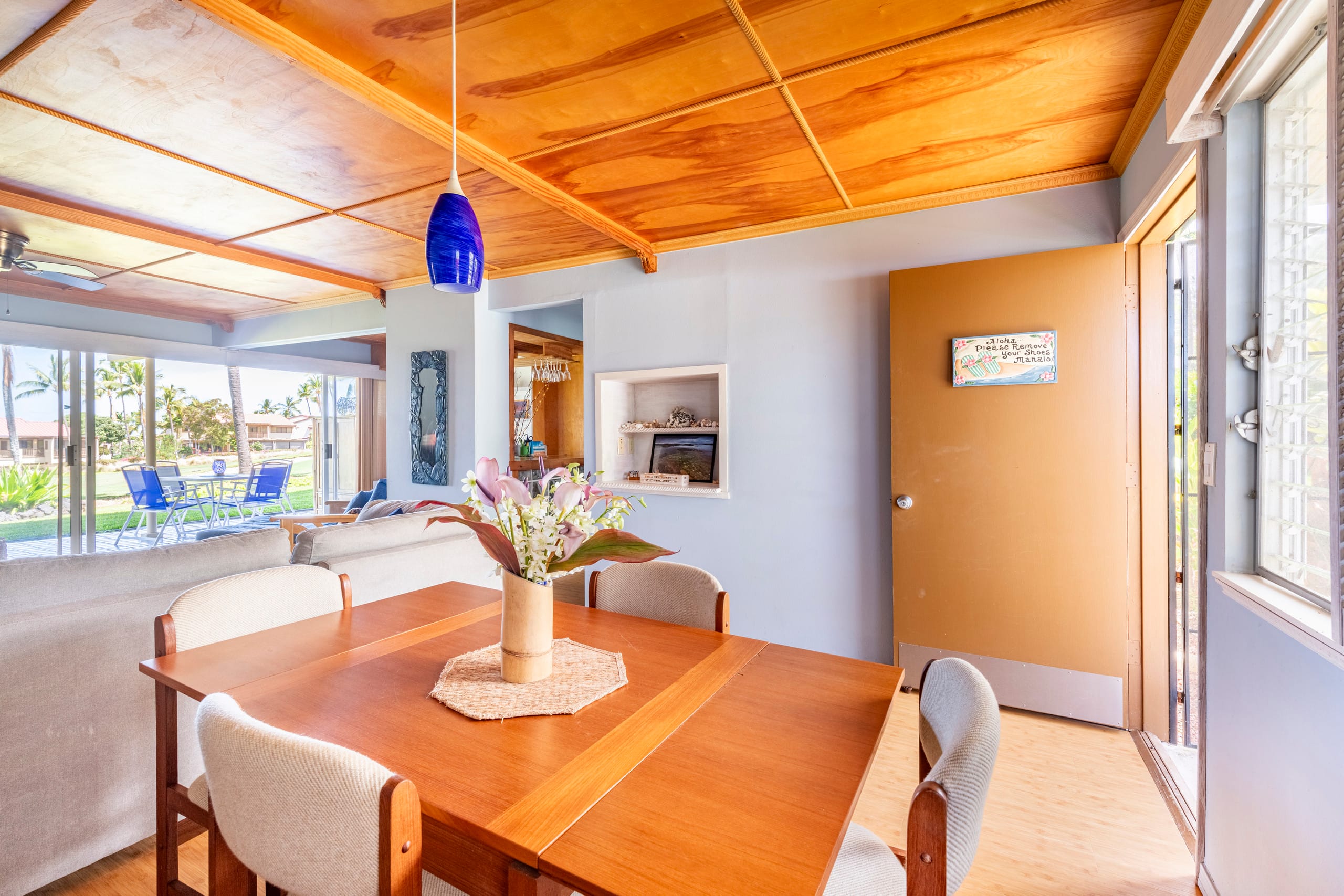 Condo in Kailua-Kona · ★4.86 · 1 bedroom · 2 beds · 2 baths - Image 13