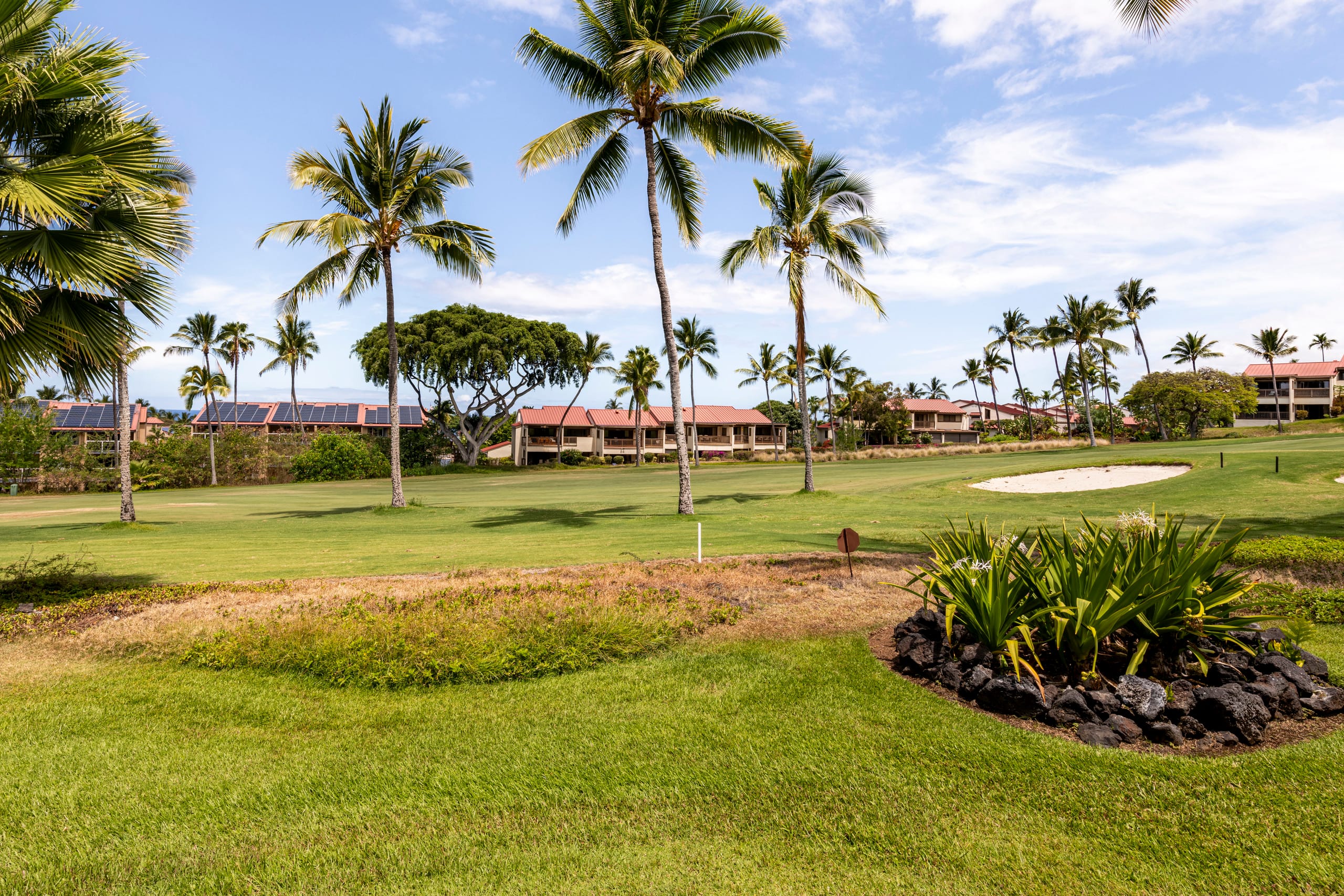 Condo in Kailua-Kona · ★4.86 · 1 bedroom · 2 beds · 2 baths - Image 30