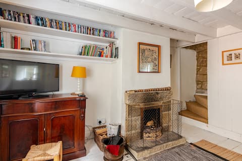 Successful Airbnb property: Coach House Cottage a perfect seaside retreat in Fylingdales