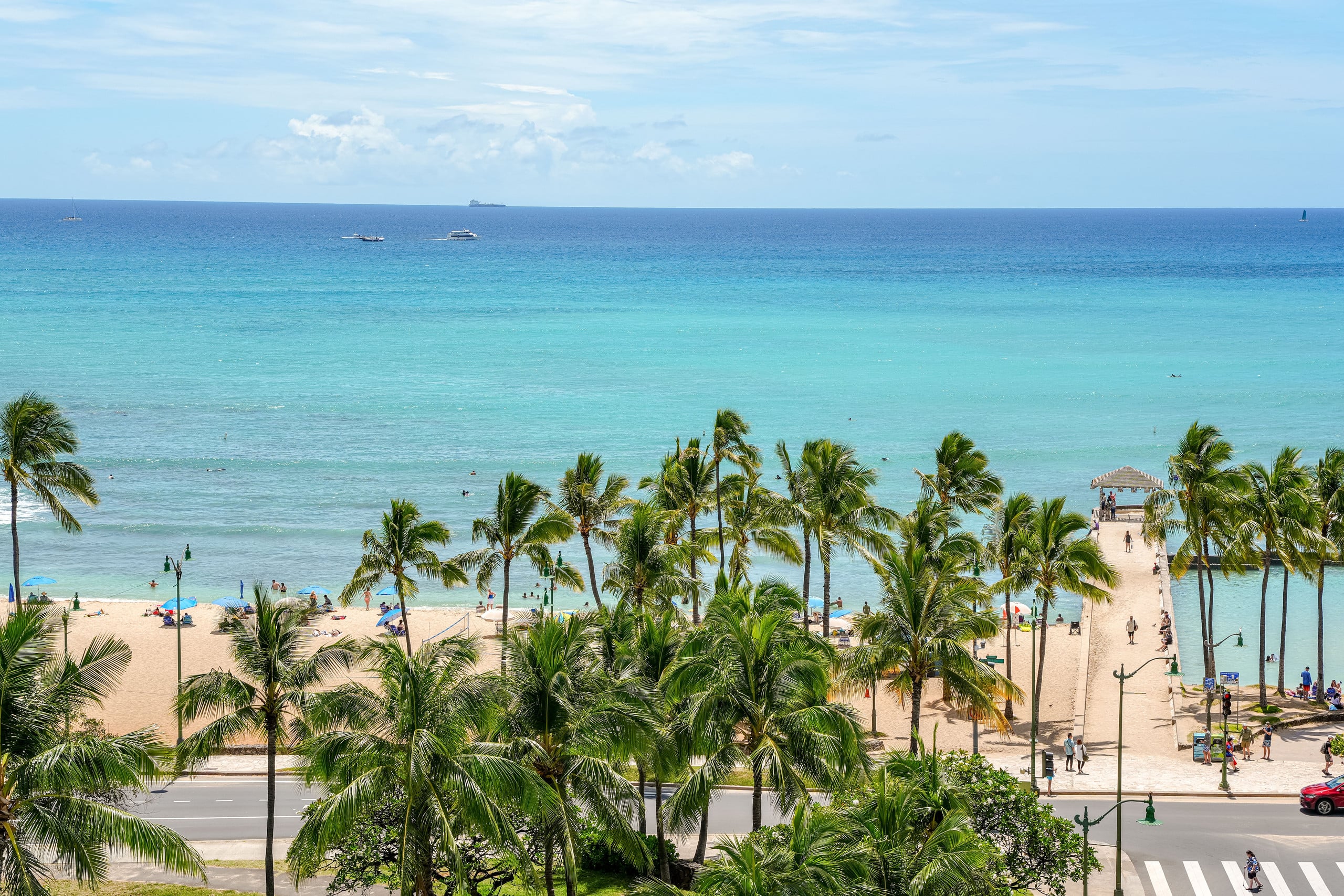 Condo in Honolulu · ★4.45 · Studio · 1 bed · 1 private bath - Image 17