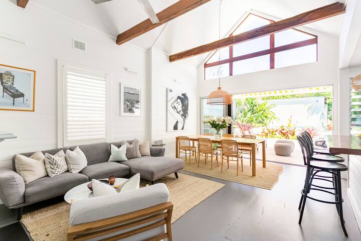 Stunning Beach House gallery image 4