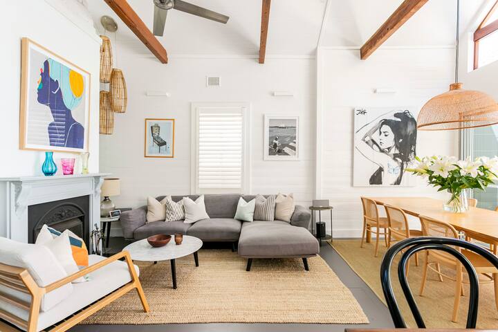 Stunning Beach House gallery image 3