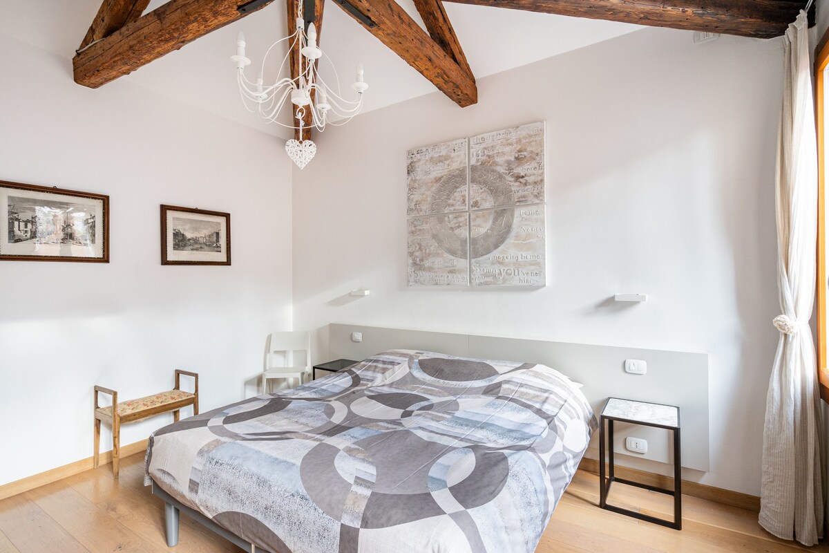 Appartament with terrace CIN: it027042c2pi2y3jfi - Vacation homes
