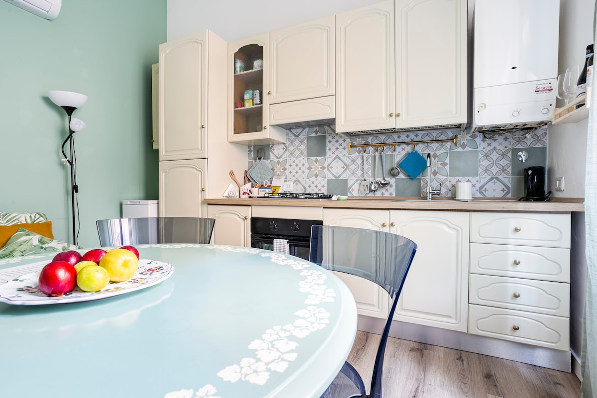 La caseta del mercado - Apartamentos en alquiler en Pescara, Abruzzo,  Italia - Airbnb, image size:1200x800