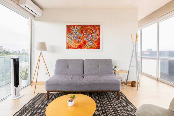 Modern Apt w/Amazing View & Hi Speed Internet gallery image 2