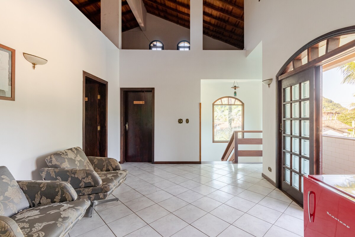 Airbnb em destaque: Casa Franchi - Jardim Albamar Condominium em Guarujá