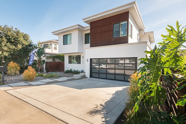 Pacific Beach, San Diego Beach House Vacation Rentals - San Diego, CA ...