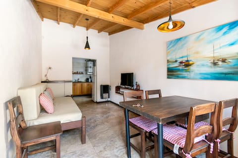 Mini Noctiluca House with patio and grill