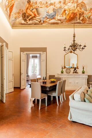 Palazzo D’Ambra Presidential Suite Apartment gallery image 5