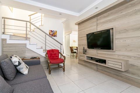 Top Airbnb: Casa de Praia - Praia dos Ingleses - Swimming pool in Ingleses Centro