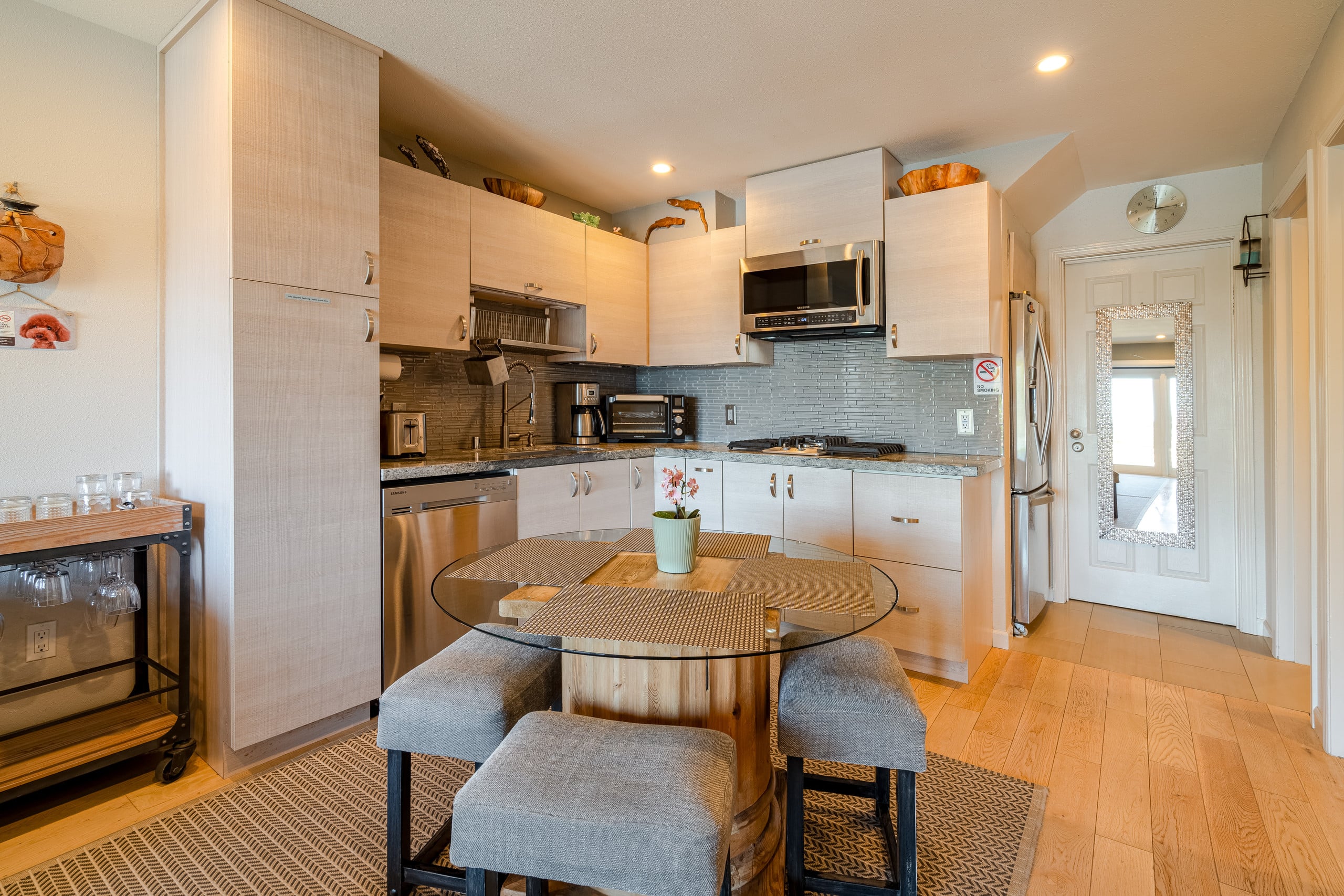 Home in San Francisco · ★4.89 · 2 bedrooms · 3 beds · 1 bath - Image 25