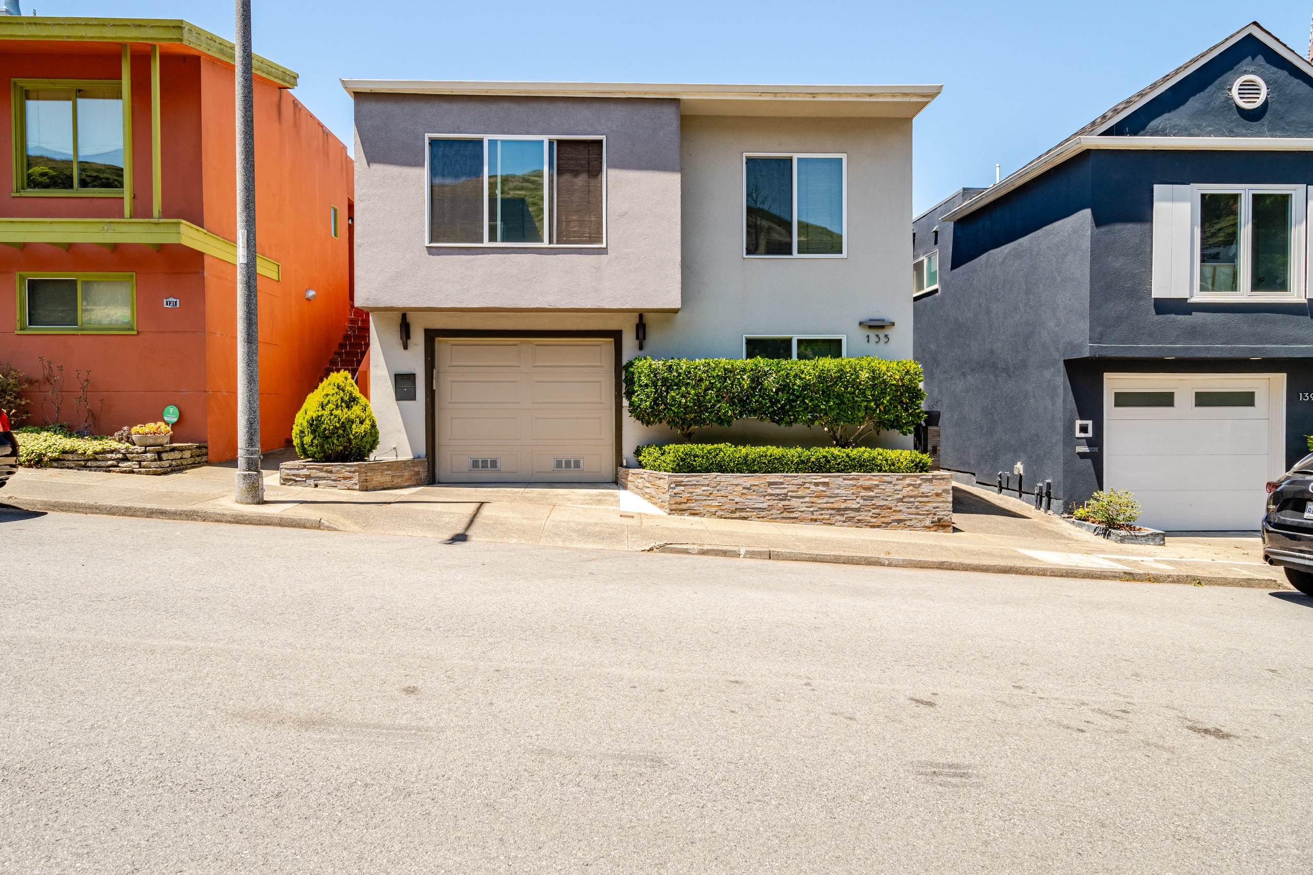Home in San Francisco · ★4.89 · 2 bedrooms · 3 beds · 1 bath - Image 11