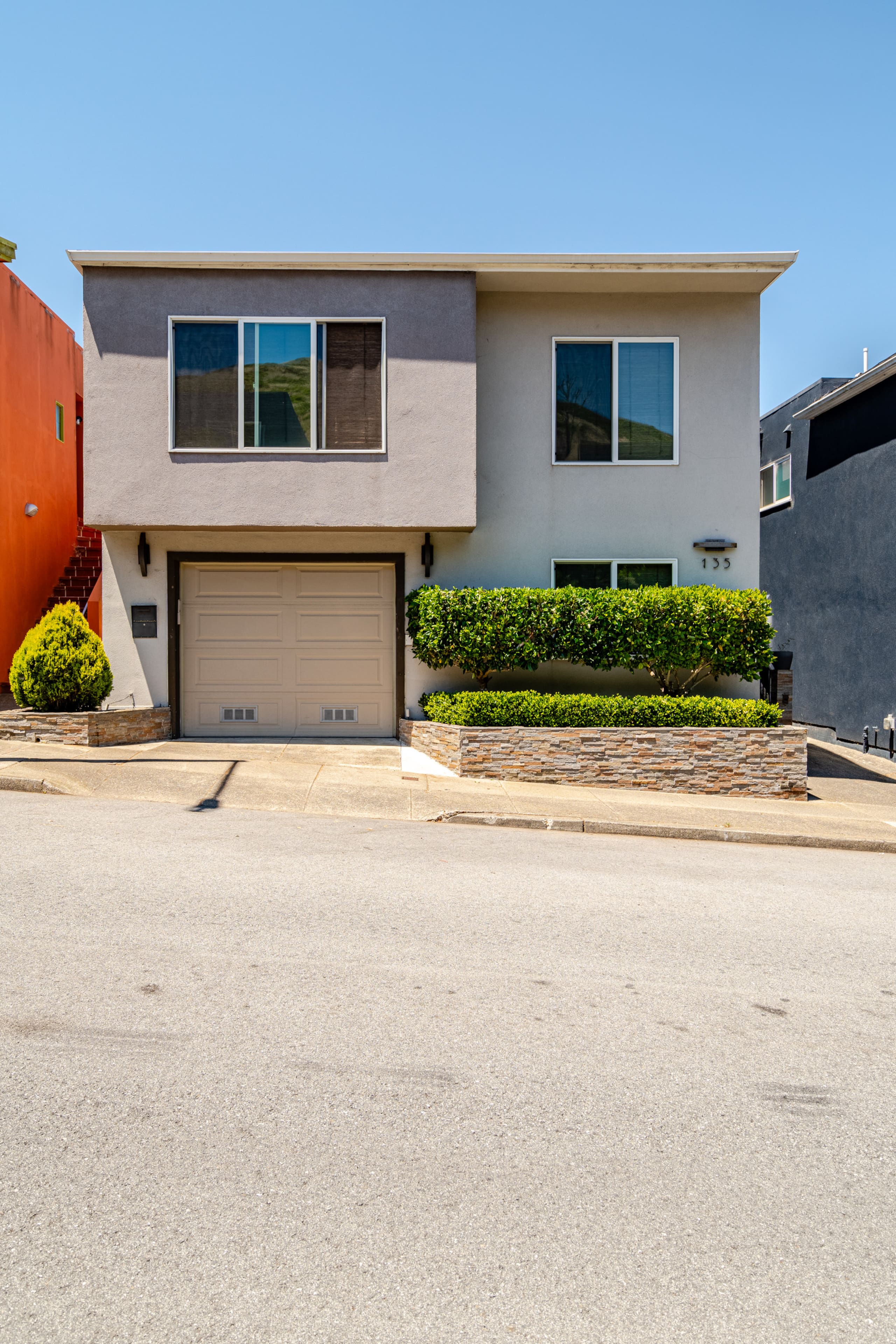 Home in San Francisco · ★4.89 · 2 bedrooms · 3 beds · 1 bath - Image 12