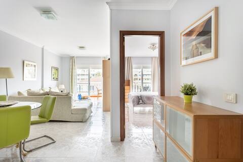 Top Airbnb: SUNNY PENTHOUSE IN PUERTO DE LA CRUZ en Puerto De La Cruz