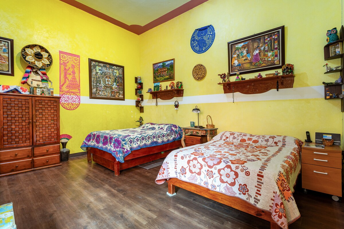 A Place Yours in Historical Center of Mexico City - Apartments for