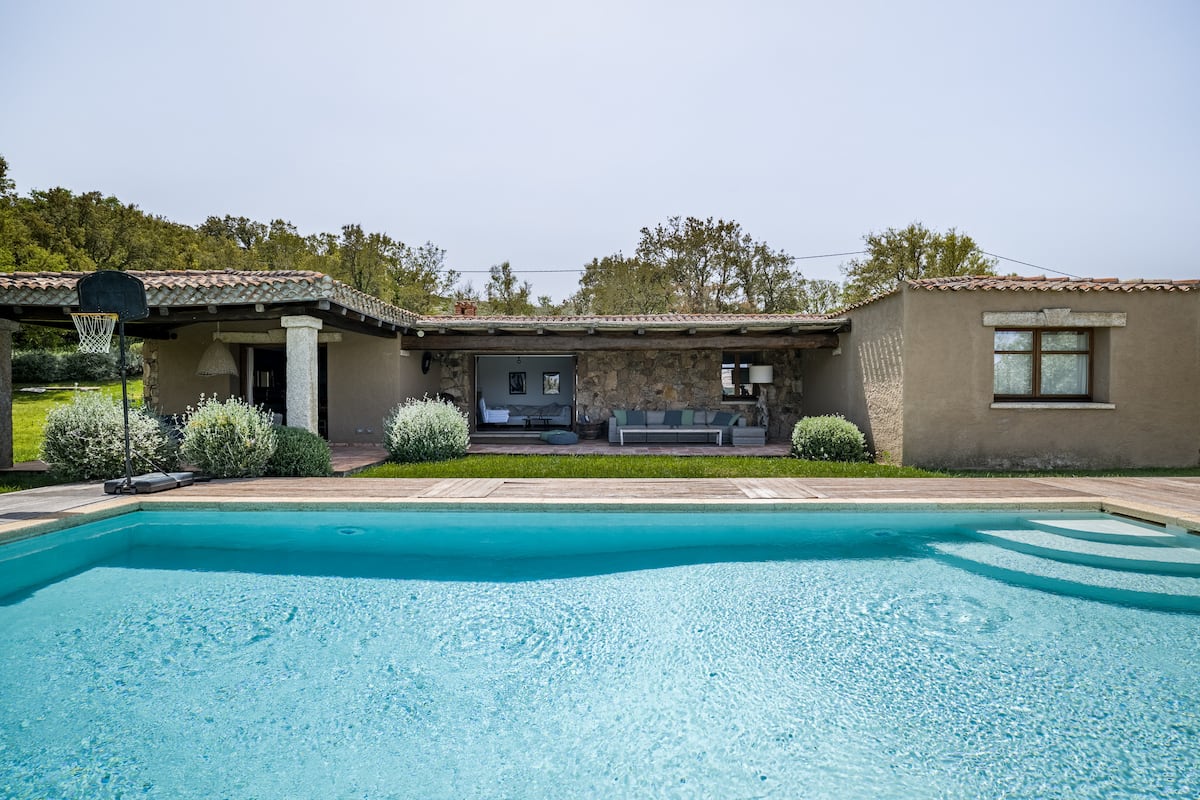 Villa degli Ulivi in the countryside near Tempio Pausania