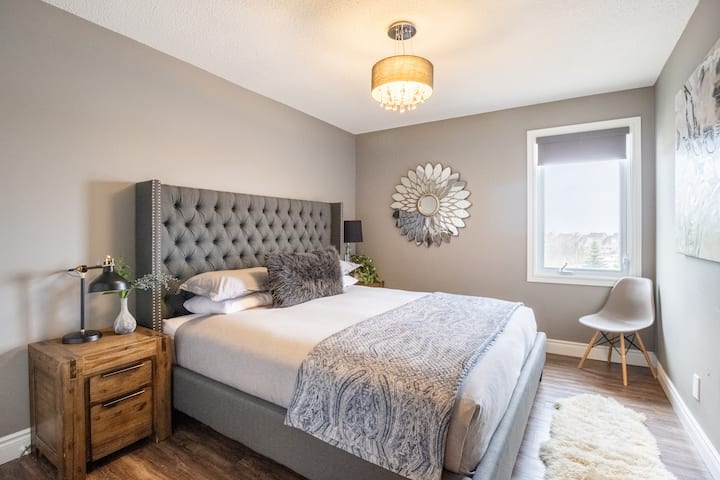 King bedroom
