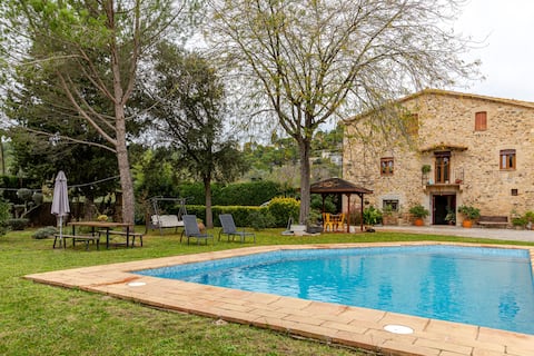 Airbnb con mejor rendimiento: APARTMENT ATTACHED IN RESTORED FARMHOUSE en Girona