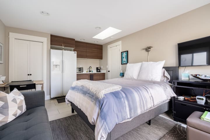 Ballard, Seattle Guest House Holiday Rentals - Seattle, WA | Airbnb