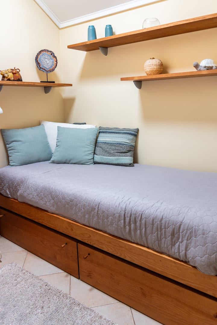 საძინებელი 3