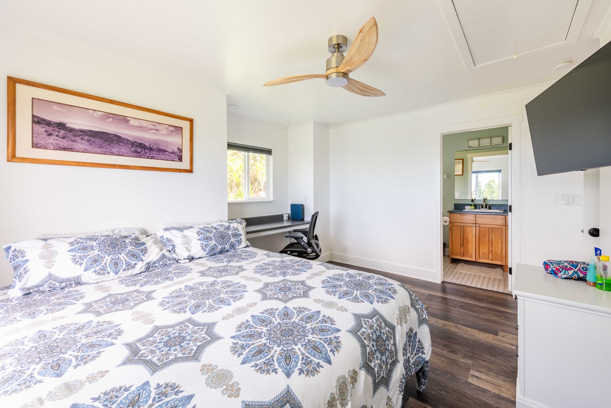 Radiant Ocean View Cottage on a Coffee Farm. Very Private. - Image 19