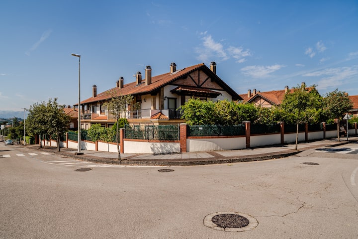 Villa Luisa Apartment - Santander