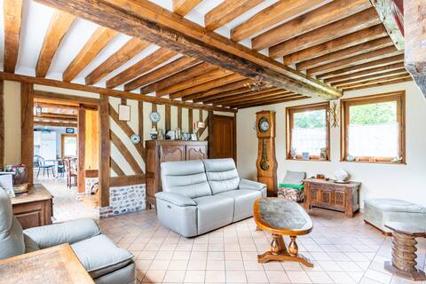Gite with pool 5x12 meters heated , covered