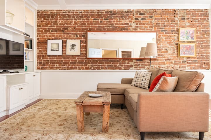 Comfortable 1 Br, Perfect Location, Entire Apt. - Hoboken, NJ