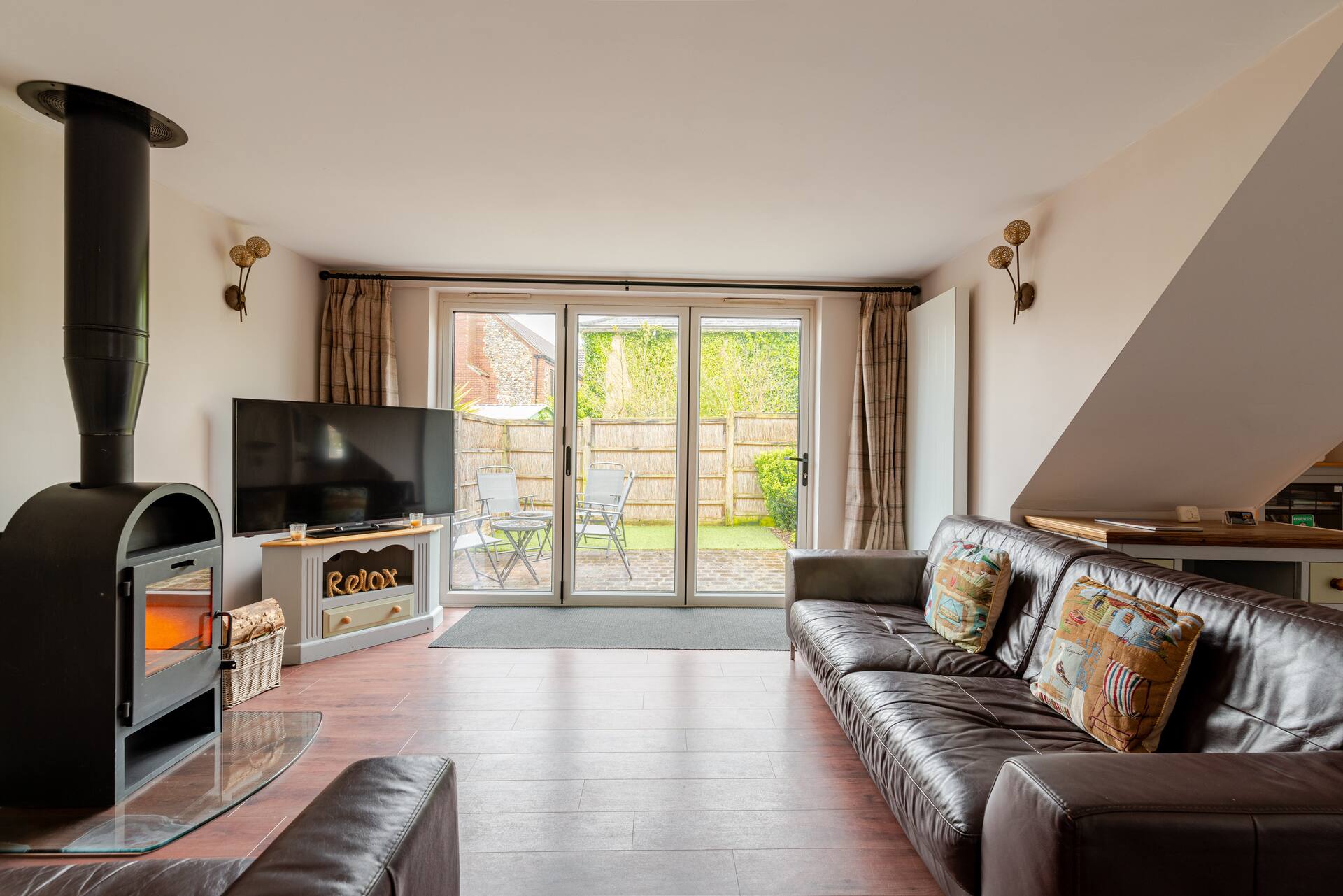 Spacious Broads 3 Bed Cottage with a modern twist