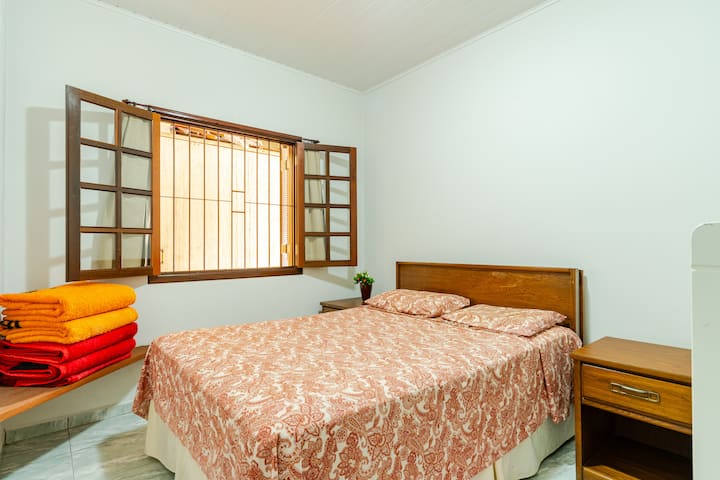 საძინებელი 4