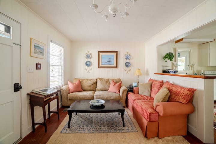 Historic Menhaden Cottage For Families - Beaufort, NC