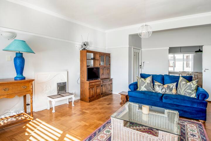 Penguin and Beach Paradise gallery image 3