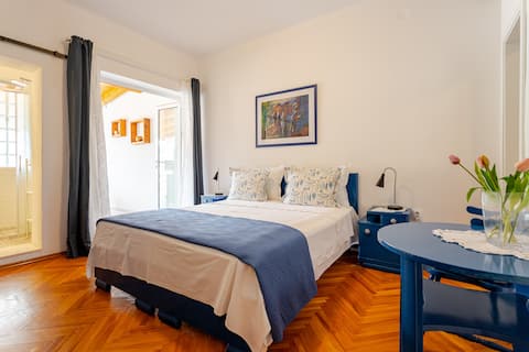 2 bedroom apt. with beautiful terrace with a view