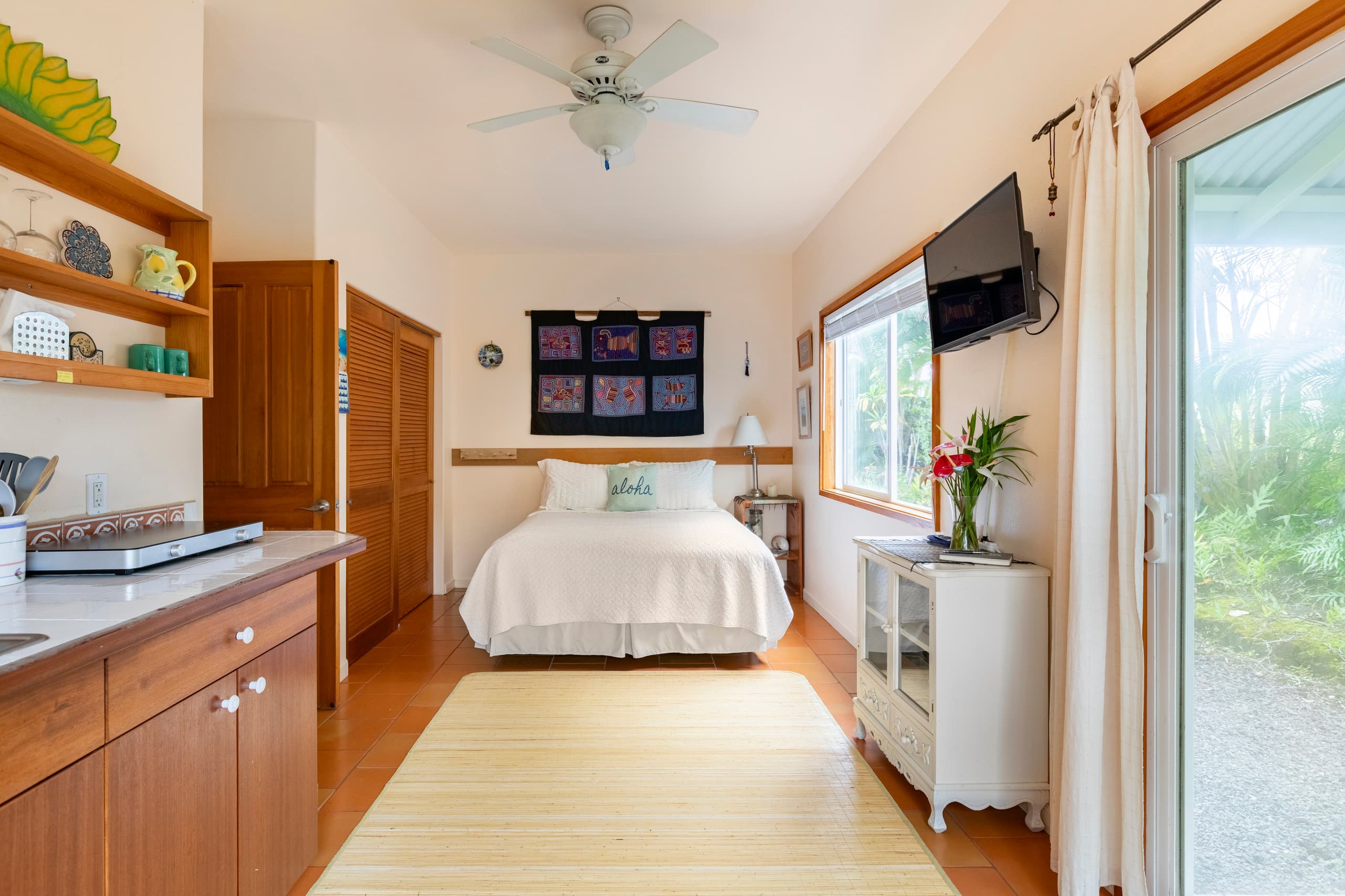 Cozy Hilo Studio - Main photo