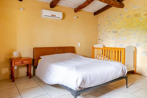 Lou Claou Cévenol 80 m2, air conditioning, pool, garage.