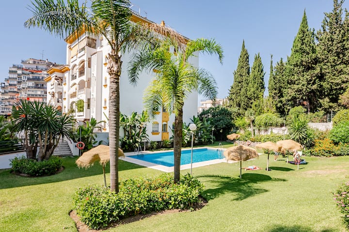 Estudio Céntrico Con Aire Acondicionado Y Piscina. - Marbella