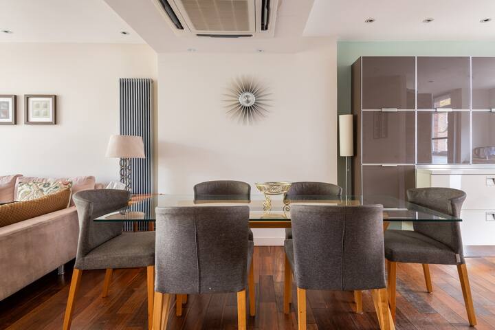 Modern 6-bed House – Quiet, Safe & Central Area gallery image 2