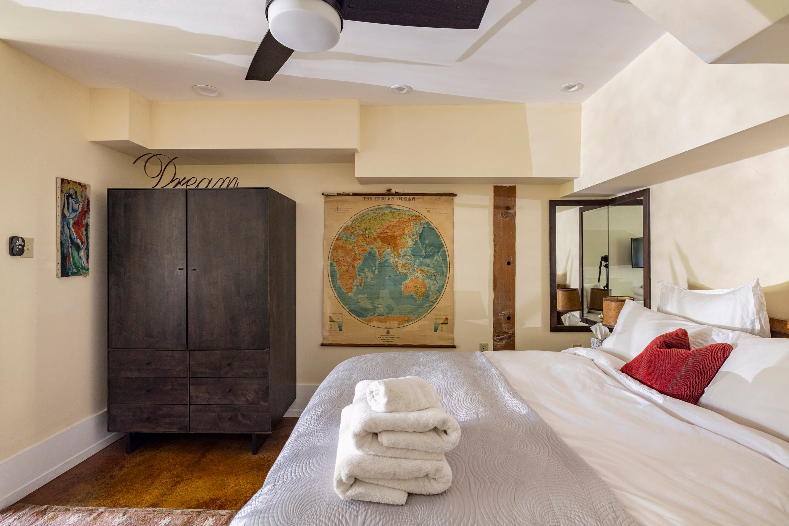 Home in San Francisco · ★4.91 · 1 bedroom · 1 bed · 1 bath - Image 27