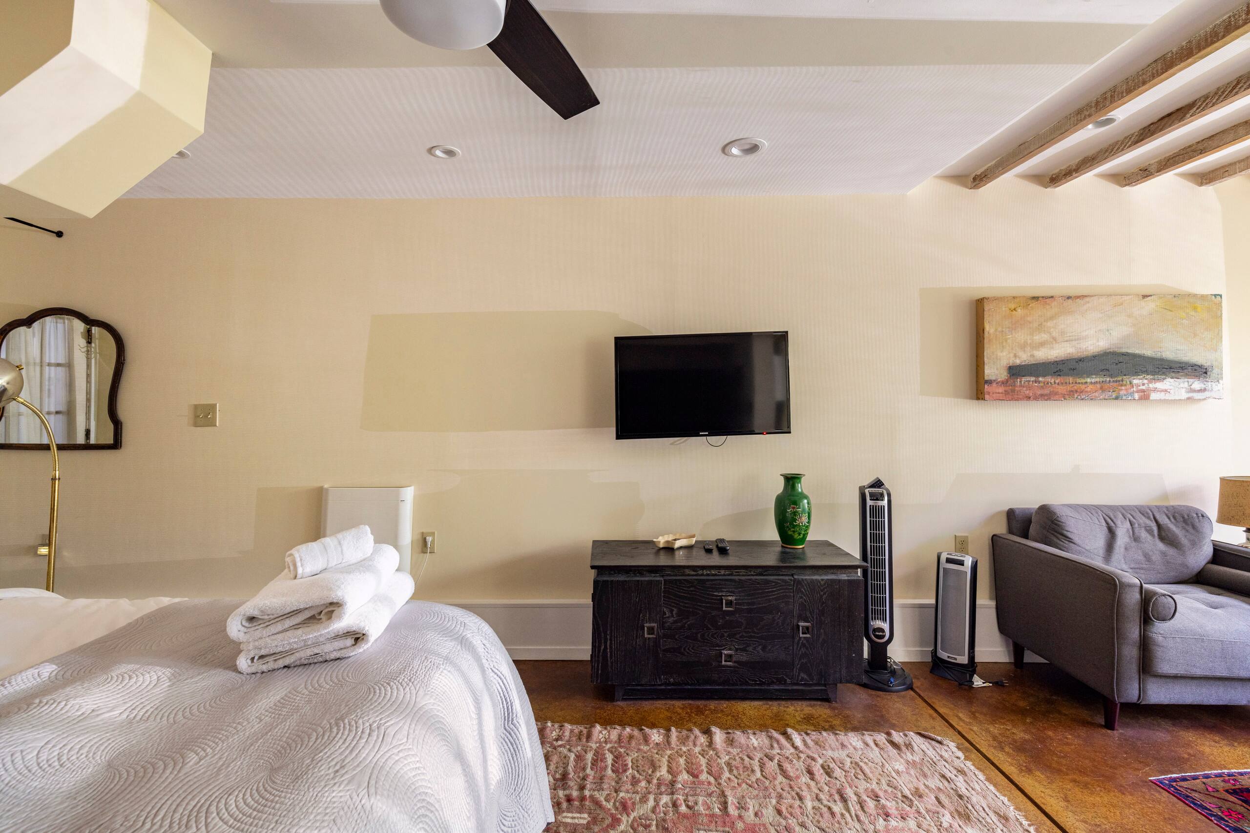 Home in San Francisco · ★4.91 · 1 bedroom · 1 bed · 1 bath - Image 25