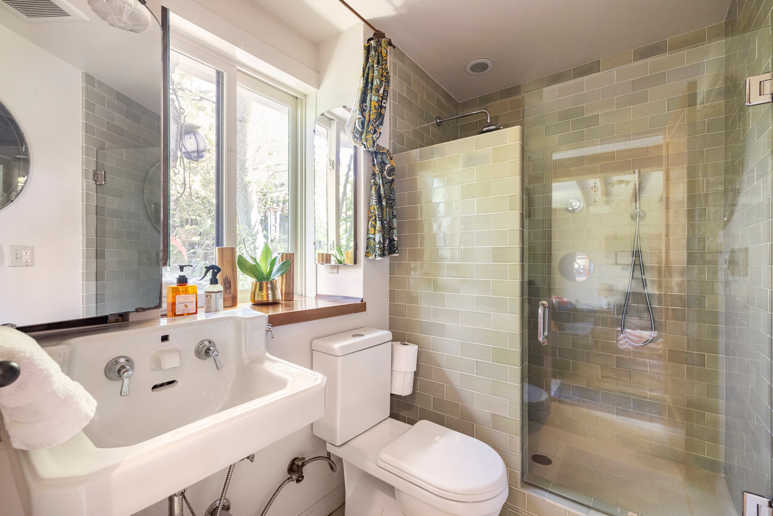 Home in San Francisco · ★4.91 · 1 bedroom · 1 bed · 1 bath - Image 31