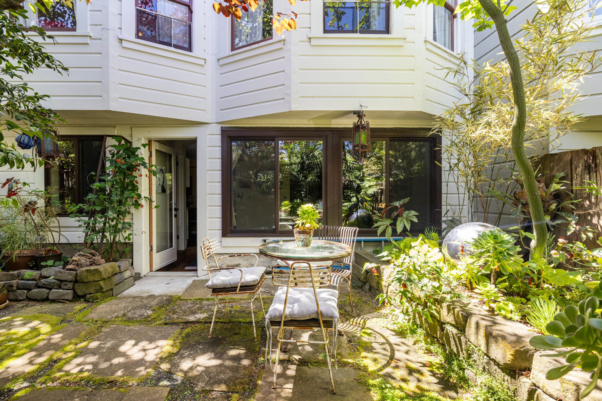 Home in San Francisco · ★4.91 · 1 bedroom · 1 bed · 1 bath - Image 44