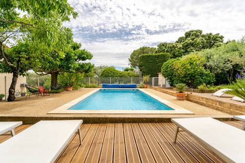 La Bartavelle house with a private pool