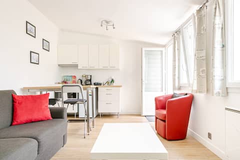 Successful Airbnb property: Independent studio close to the center of La Baule. in Guérande