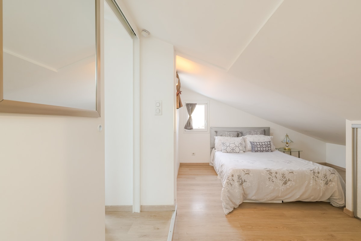 חדר מאוד שקט ונוח 