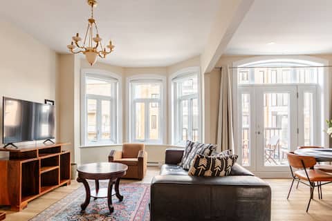 Popular Airbnb listing: Wonderful apartment in the Arts District! in Québec