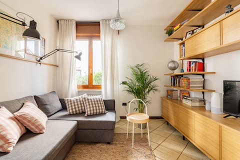 Popular Airbnb listing: Charming apartment in Sirmione