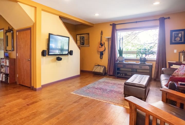3 Bd/ 2 Ba Home - Eastside Olympia With Hot Tub! - オリンピア, WA