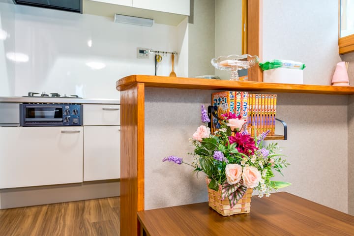 秋叶原站步行三分钟的民宿@愛客家。餐饮，娱乐，购物最佳之选。