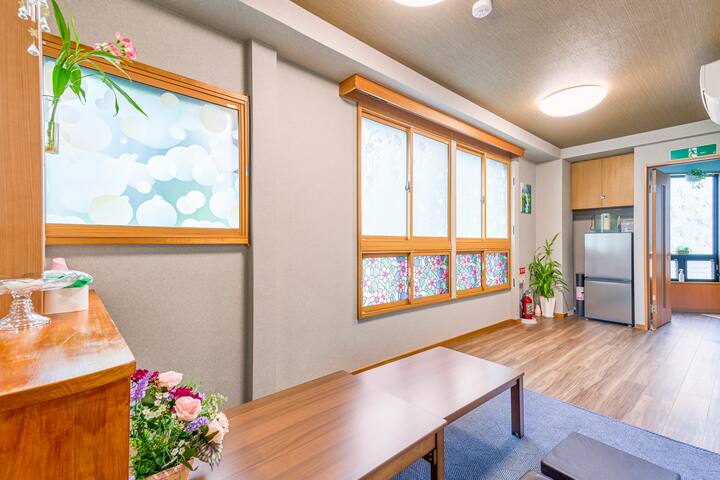 秋叶原站步行三分钟的民宿@愛客家。餐饮，娱乐，购物最佳之选。 gallery image 4